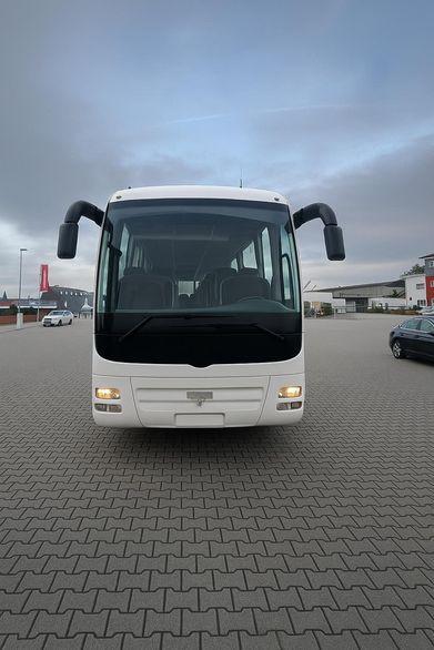 MAN R08