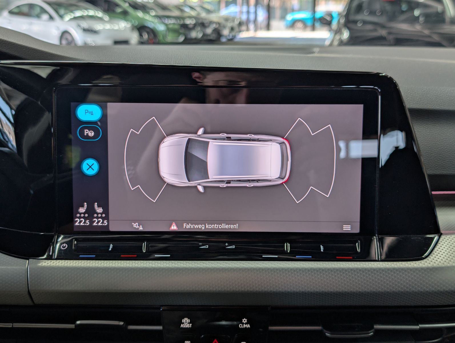 Fahrzeugabbildung Volkswagen Golf Move 1.5 TSI ACC LED SHZ VIRT AMBI APP BHL