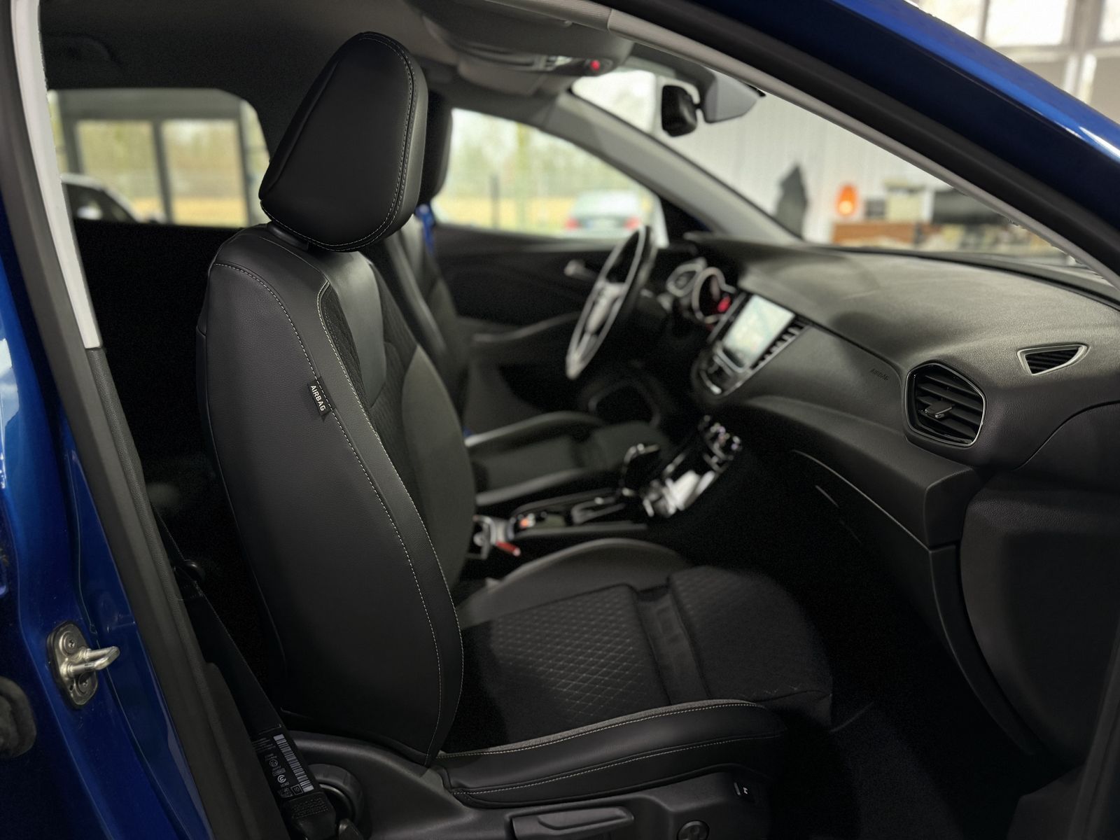 Fahrzeugabbildung Opel Grandland X Grandland (X) 360°Bi-Xenon Navi Sitz