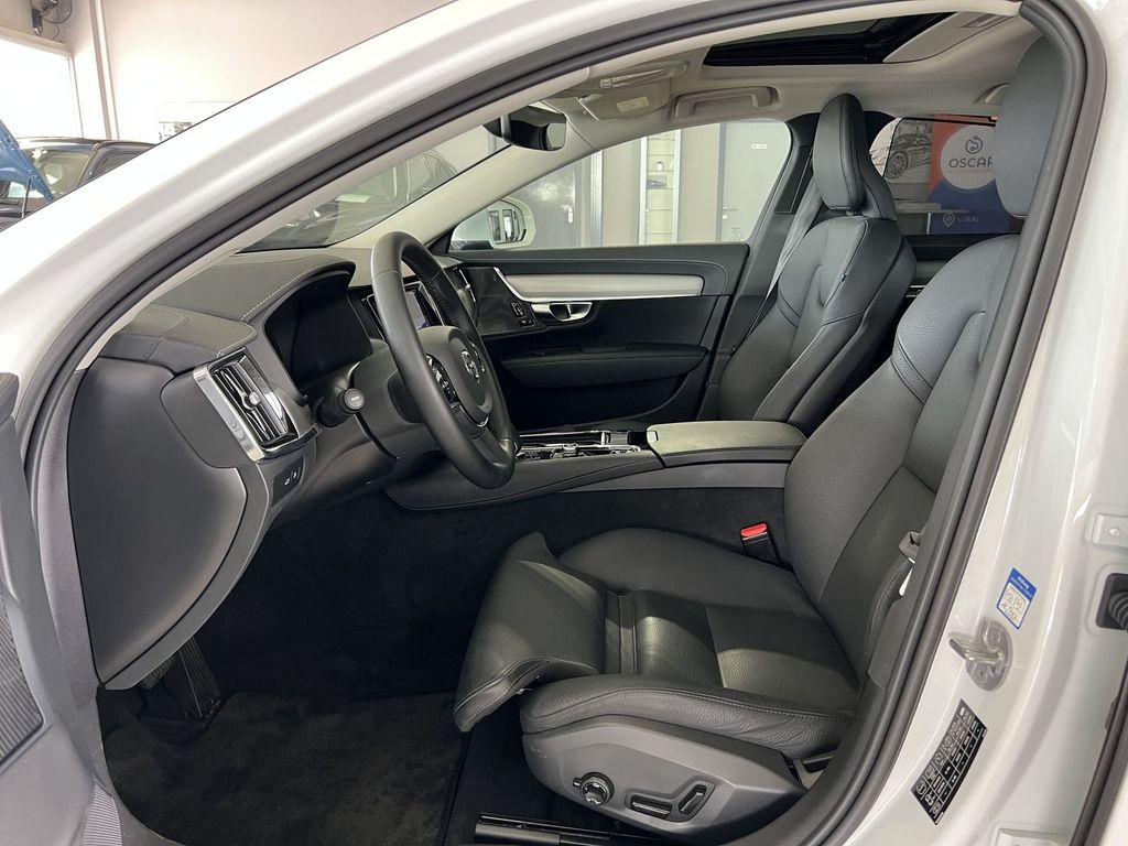 Volvo S90 T8 Plus Bright Recharge AWD AHK Schiebedach