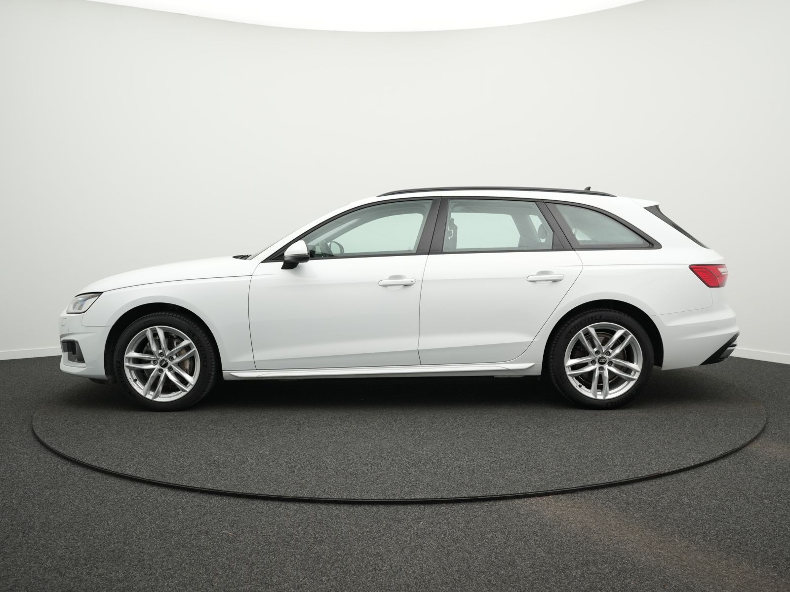 Audi A4 - Bild 11