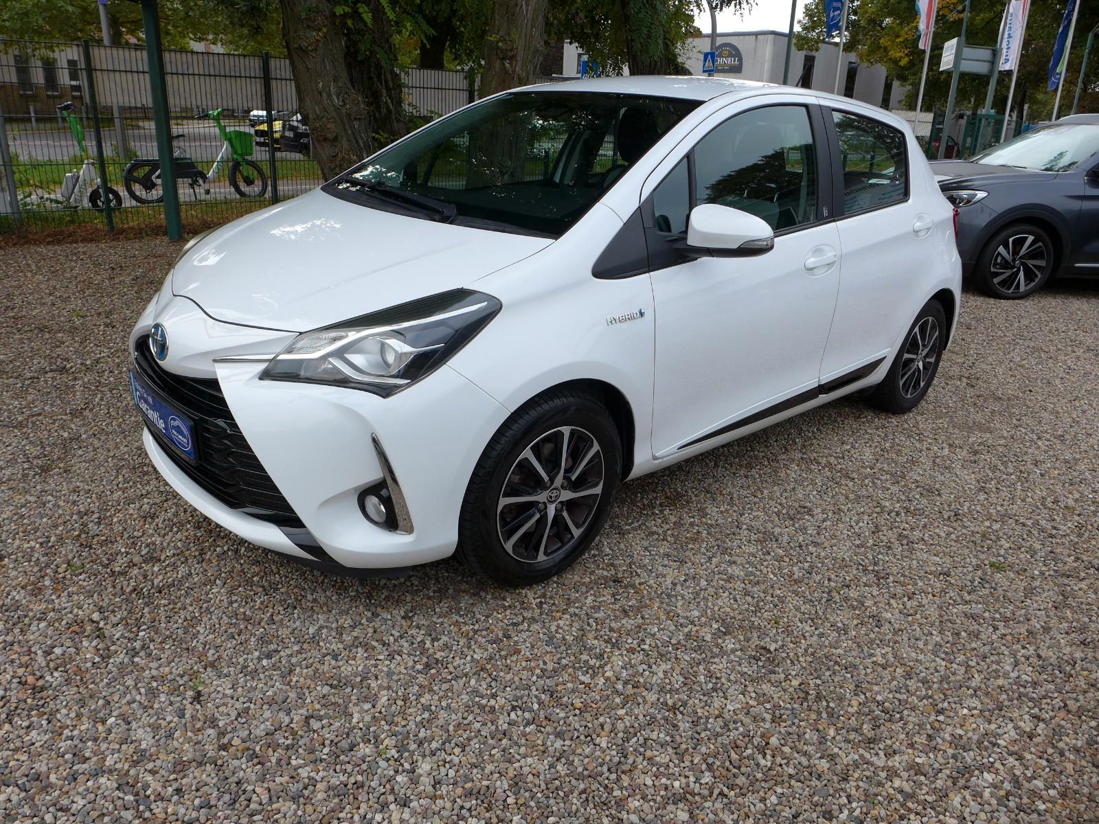 Toyota Yaris 1,5-l-VVT-i Hybrid CVT Team Deutschland