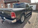 Dodge RAM - graue Dodge RAM