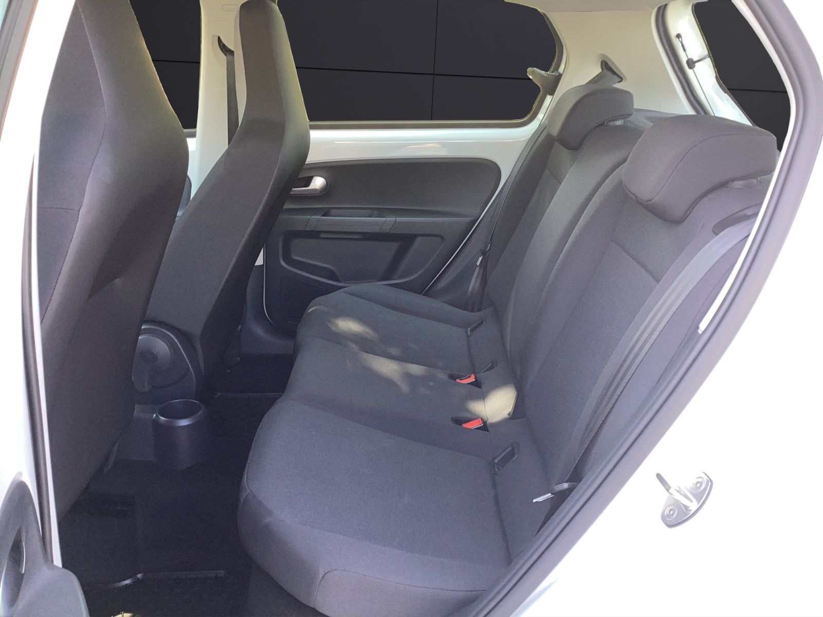 Fahrzeugabbildung Volkswagen up! GRA NSW REAR VIEW CLIMATRONIC