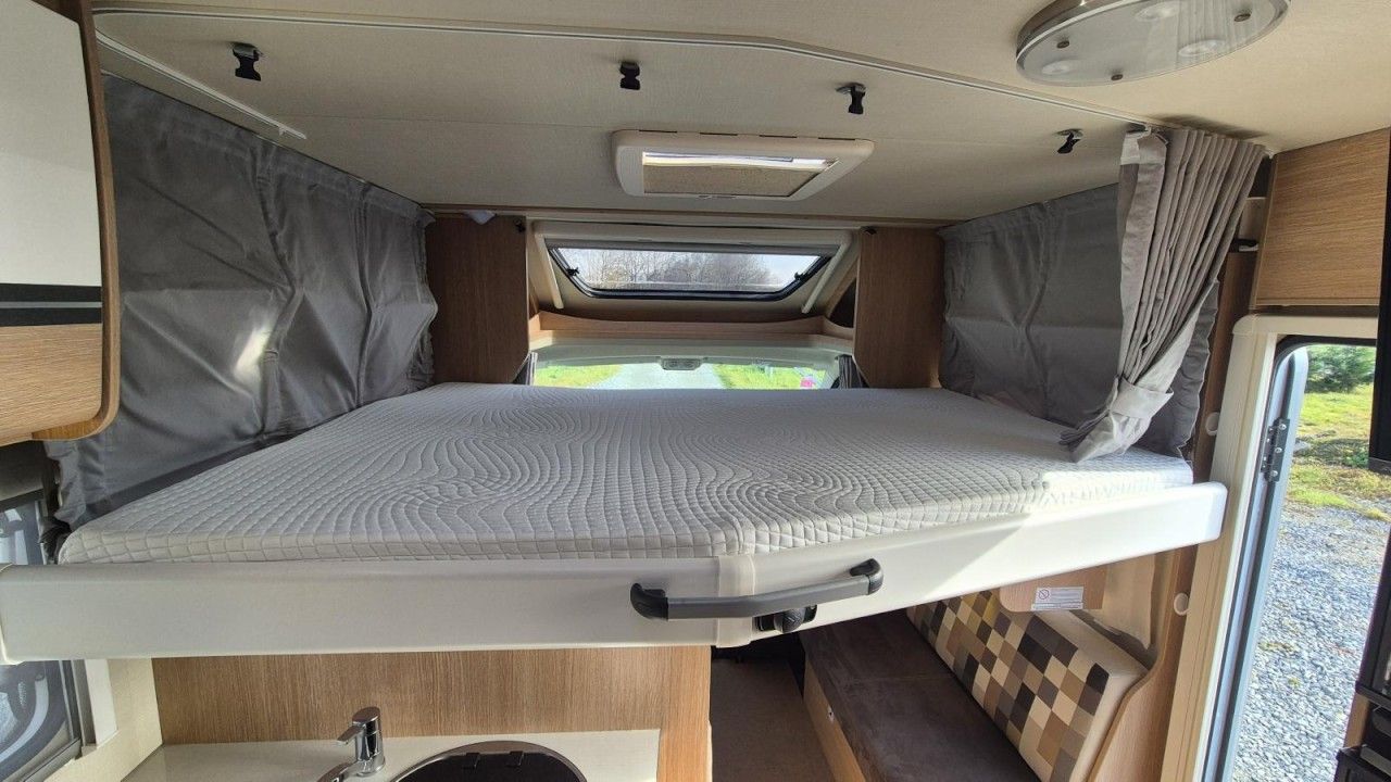 Fahrzeugabbildung Sunlight T 64 AHK TV / SAT - Zahnriemen und Service neu