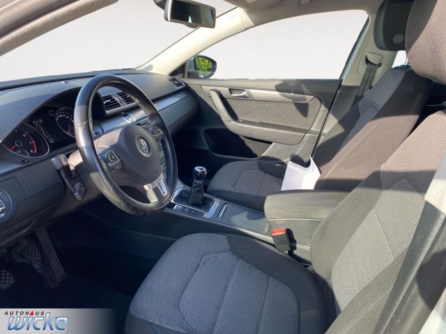 Passat 1.4 TSI Comfortline NAVI KLIMA PDC
