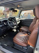 Suzuki Jimny 1.5 ALLGRIP Comfort+ Comfort+ - Suzuki Jimny von privat