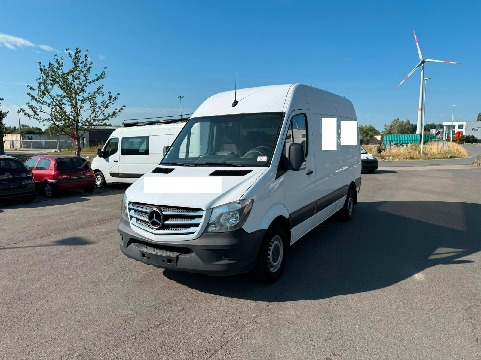 Mercedes-Benz Sprinter 319 (Stock ID 83109)