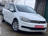 Volkswagen Touran Active NAVI R-KAMERA SHZ ACC SPUASS AHK - VW Touran Gebrauchtwagen in Kiel