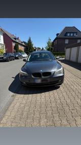 BMW E60  Baujahr 2009  Automatik  Voll/... - BMW 523 in Essen