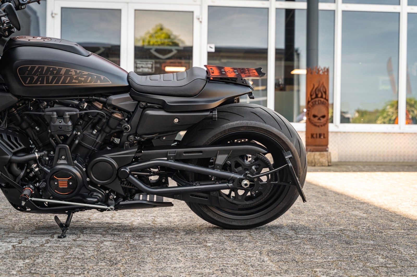 Fahrzeugabbildung Harley-Davidson SPORTSTER S RH1250S HD-Kiel 240er-Umbau