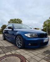 BMW 123d Coupé - - blaue BMW 123