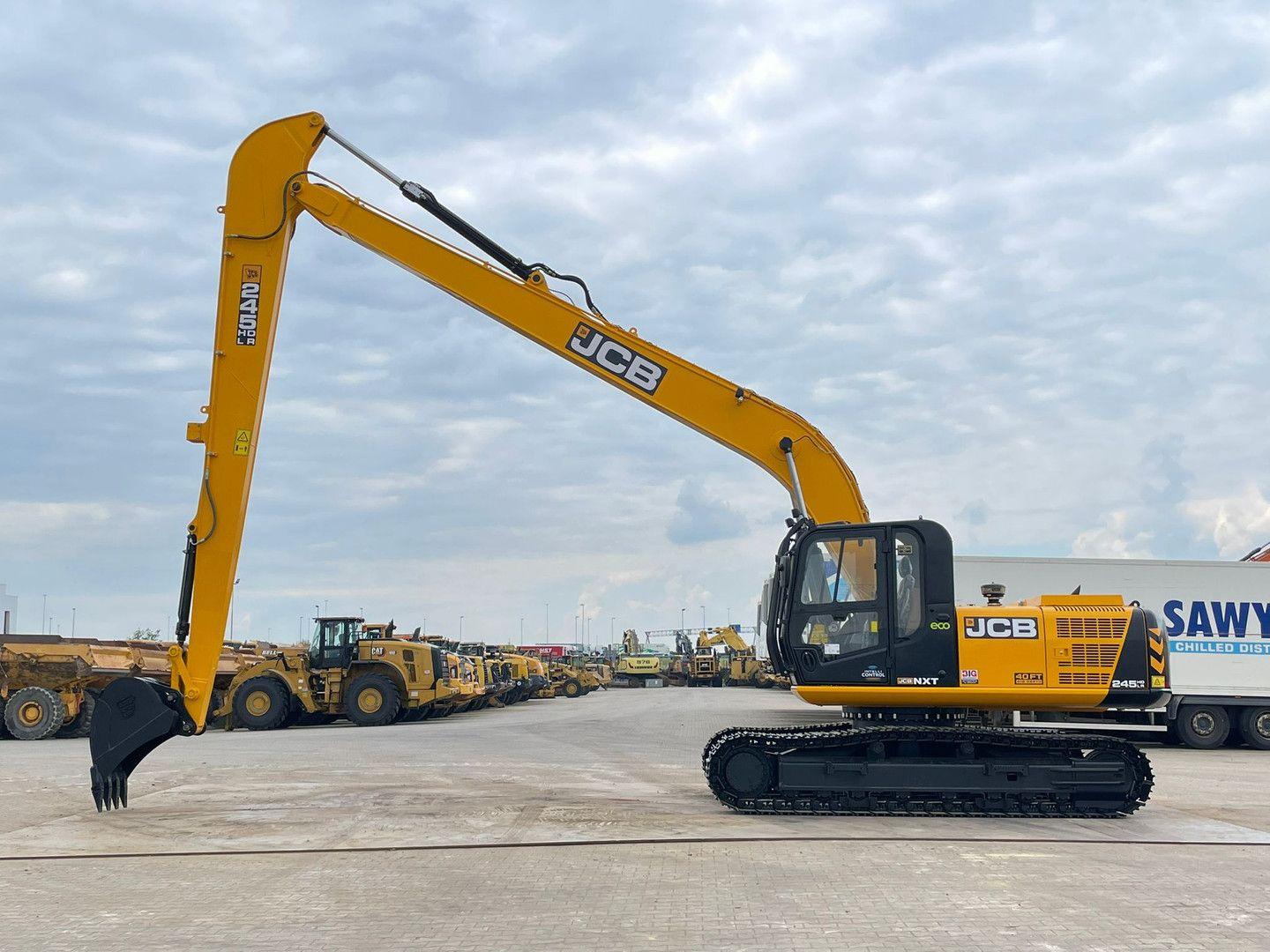 JCB 245 HD LR