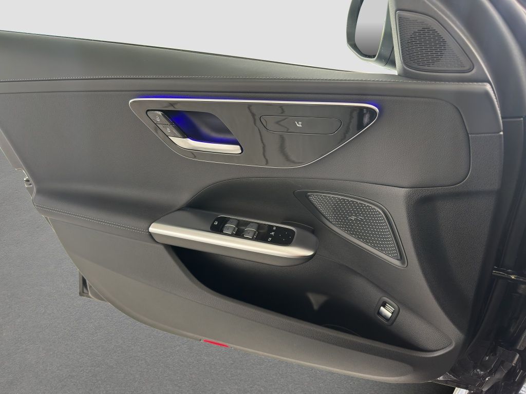 Fahrzeugabbildung Mercedes-Benz C 300 d T AMG*AHK*LED*KAMERA*19ZOLL*DAB
