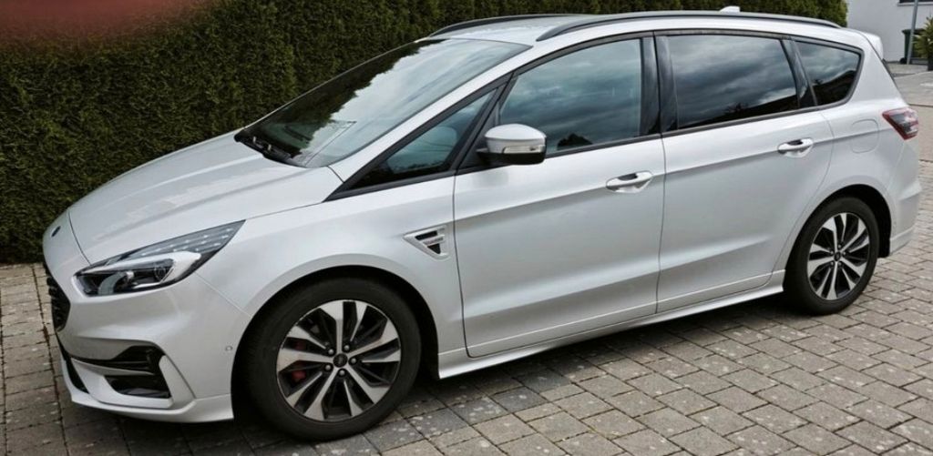 Image of Ford S-Max