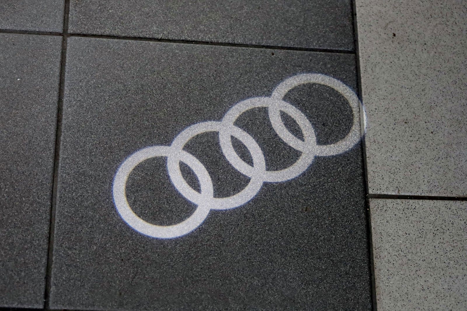 Fahrzeugabbildung Audi A7 SB 40TDI quattro S Line Leder,Navi,LED,HUD,SH