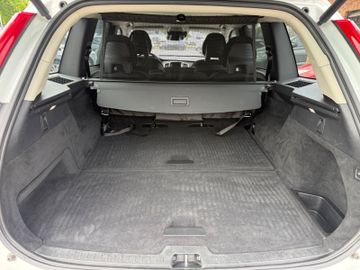 Volvo XC90 - 12