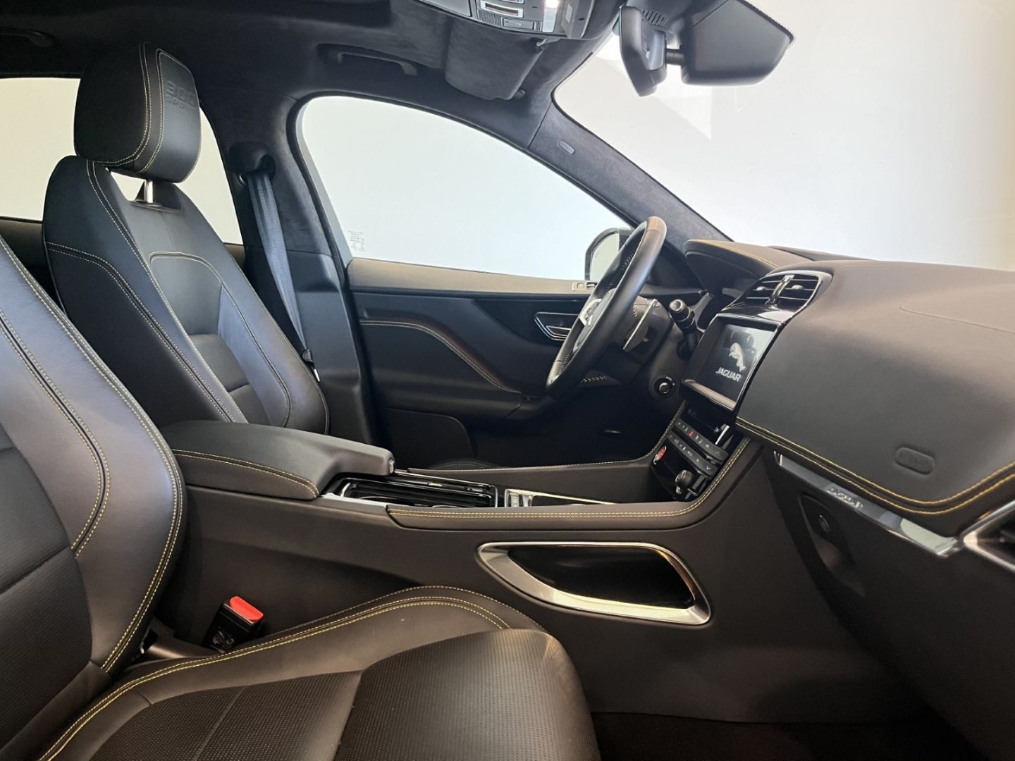 Fahrzeugabbildung Jaguar F-Pace D300 Sport AWD HUD  Meridian 360 Kamera