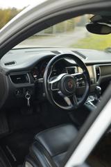 Porsche Macan  LEDER+MEMORY+PDLS+20 ZOLL+RFK - Porsche Gebrauchtwagen in Köln