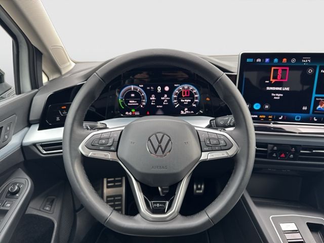 Golf VIII GOAL 1,5 l DSG eHybrid REAR VIEW AKH D