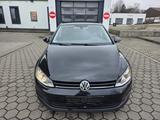Volkswagen Golf VII Lim. Comfortline BMT - Volkswagen Golf aus 2012: Vii