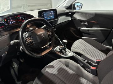 Fotografie 14 des Peugeot 208 PureTech 100 Active AHK