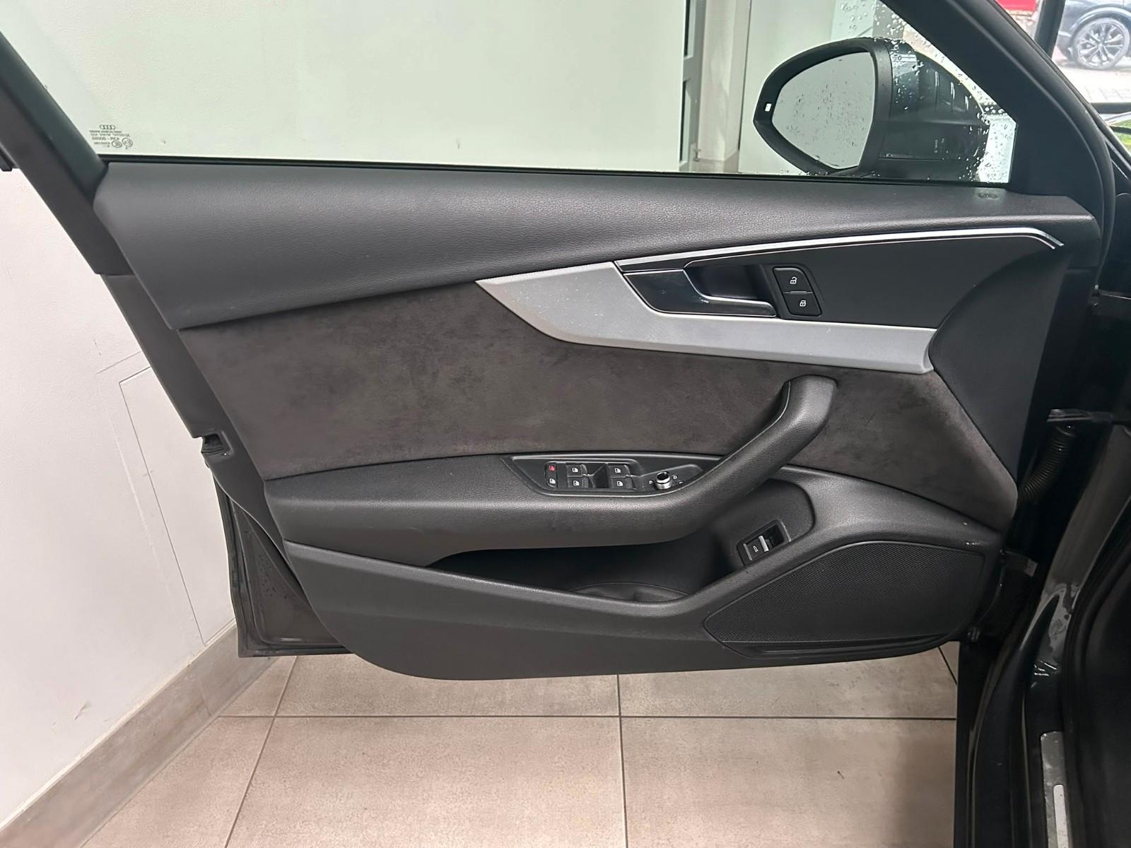 Audi A4 Avant sport virtual Cockpit Alcantara Navi