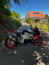 Aprilia Tuono V4 Factory - APRILIA NAKED BIKE