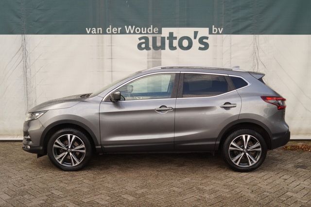 Nissan Qashqai 1.3 DIG-T N-Connecta -PANO-ECC-CAM-TREKH