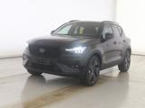 Volvo XC40 B3 Ultra Black Edition FWD - Volvo XC40: Ultra Black Edition