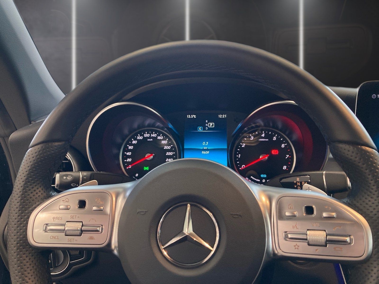 Fahrzeugabbildung Mercedes-Benz C 300 AMG*360°*Distronic*Head-Up*Totwinkel*LED*