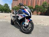 BMW S1000RR  M Package  1. Hand