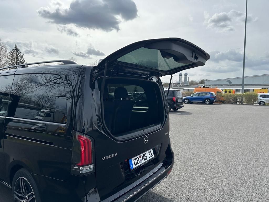 Fahrzeugabbildung Mercedes-Benz V 300 d 4MATIC STYLE Lang AIRMATIC 4MATIC PANO