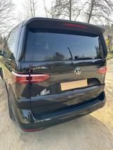Volkswagen Multivan T7, LÜ, ACC, Pano, AHK, StdHzg, 2028 G. - VW T7 Multivan von privat