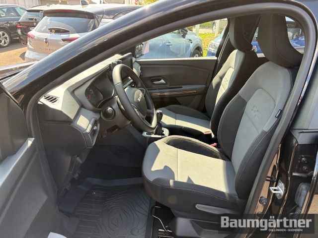 Fahrzeugabbildung Dacia Jogger Extreme TCe 110 7-Sitzer/Kamera/PDC/LED