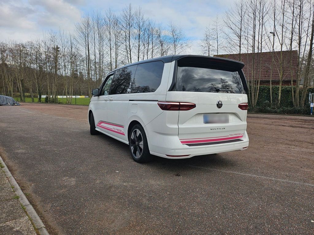 Image of Volkswagen T7 Multivan
