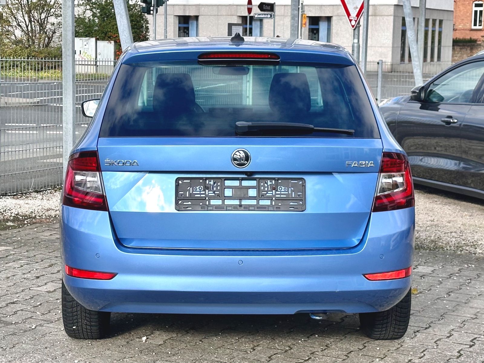 Fahrzeugabbildung SKODA FABIA COMBI CLEVER*MOD.2019+KAMERA*