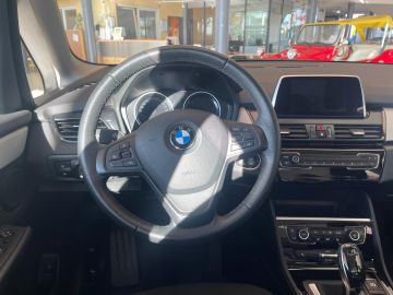 BMW 218 Active Tourer - 11