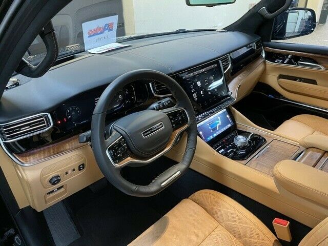 Fahrzeugabbildung Jeep GRAND WAGONEER SERIES III 6.4L V-8!!
