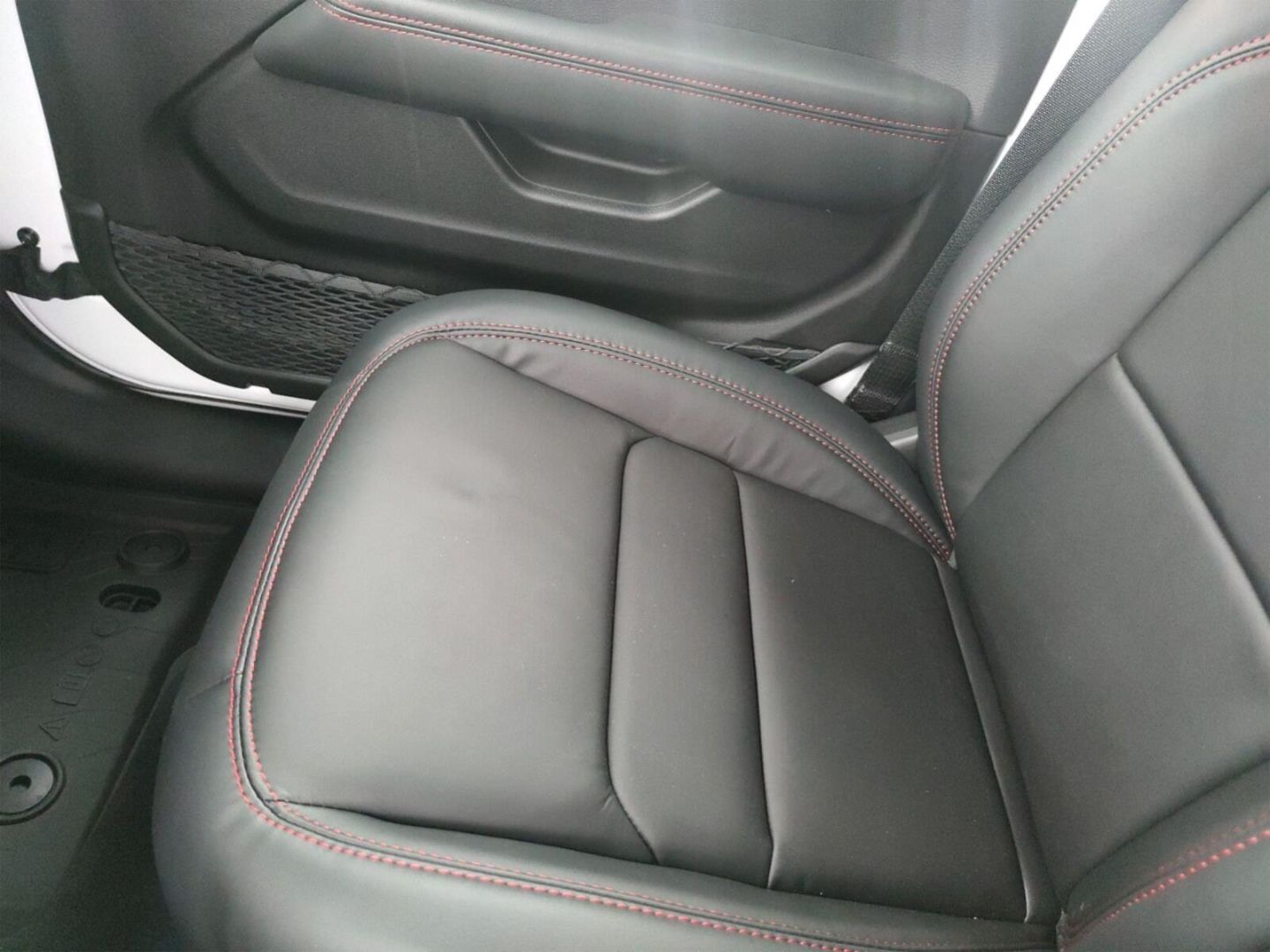 Fahrzeugabbildung Jeep Wrangler 2.0 T-GDI Unlimited Rubicon Leder