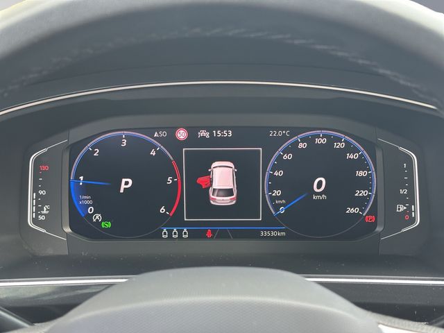 Tiguan 2.0 TDI R-Line DSG ACC FACEL. LED PANO