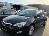 Opel Astra J Lim. 5-trg. Edition*NEU*TÜV*96KM*1.6* - Opel Astra aus 2009