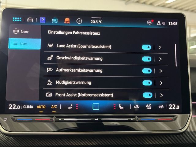 Golf VIII R-Line 1.5 eTSI DSG