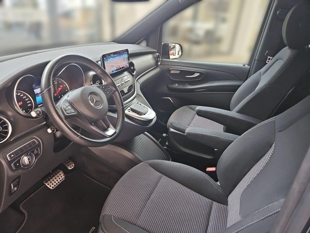 Fahrzeugabbildung Mercedes-Benz V 250 ED kompakt AMG 8 Sitze Night AHK DISTRONIC