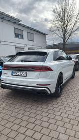 Audi SQ8 Comp Plus  NP 166t E  Keramik  B&O Adv.  - Audi SQ8 von privat
