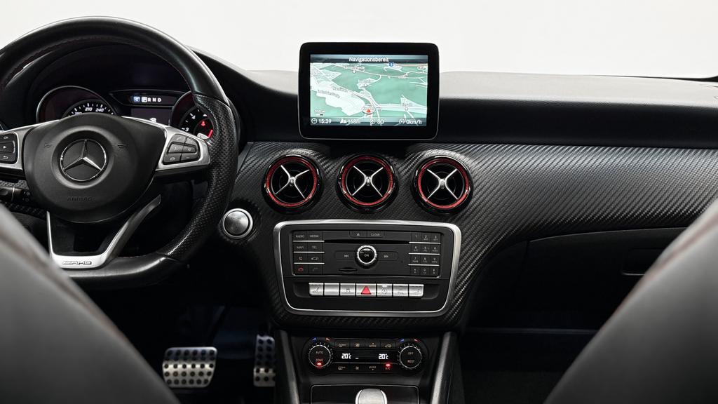 Mercedes-Benz A 45 AMG