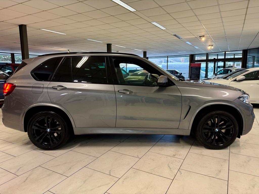 BMW X5 M50
