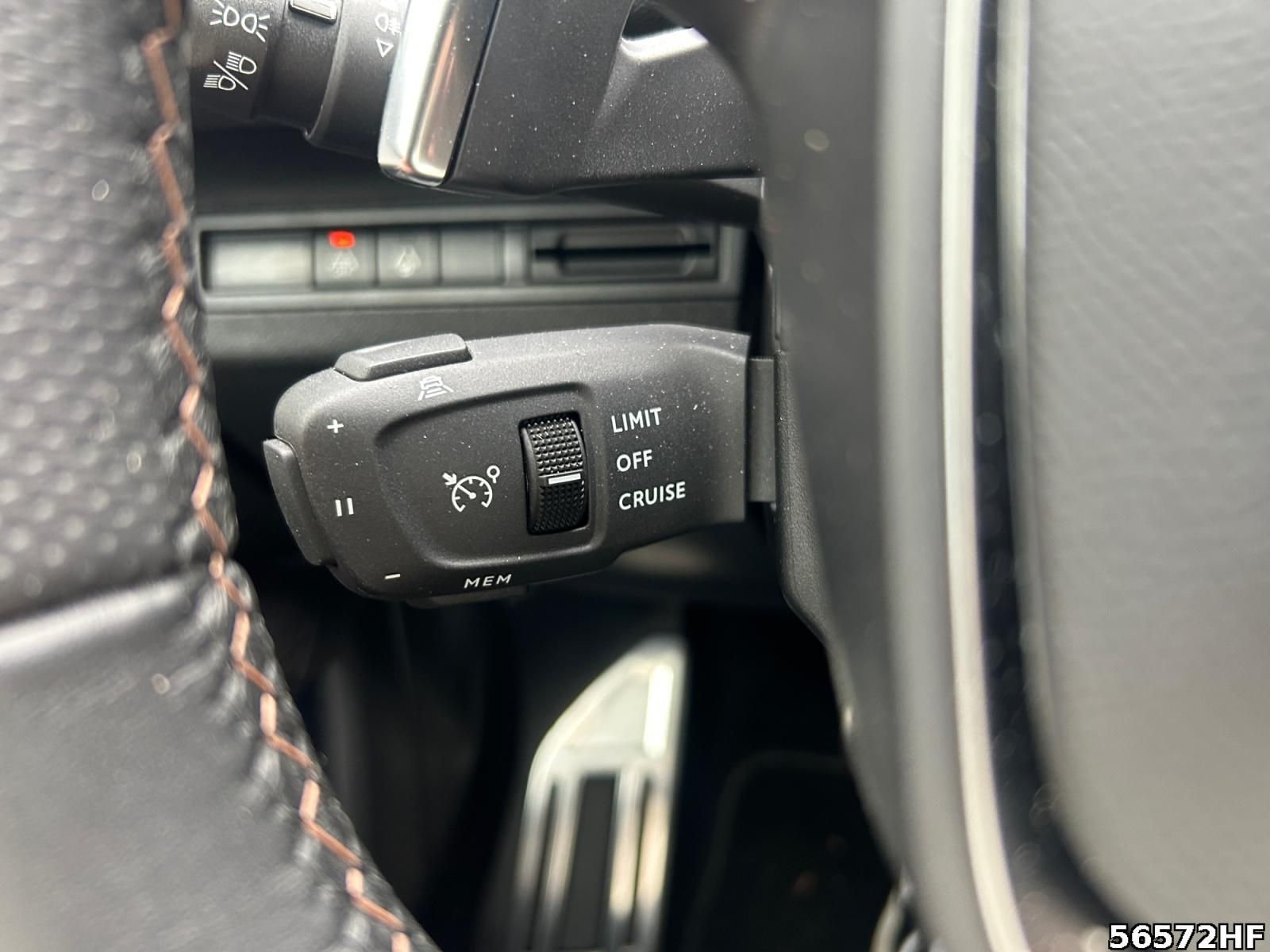 Fahrzeugabbildung Peugeot 3008 GT inkl. Allwetterbereifung! AKTIONSPREIS