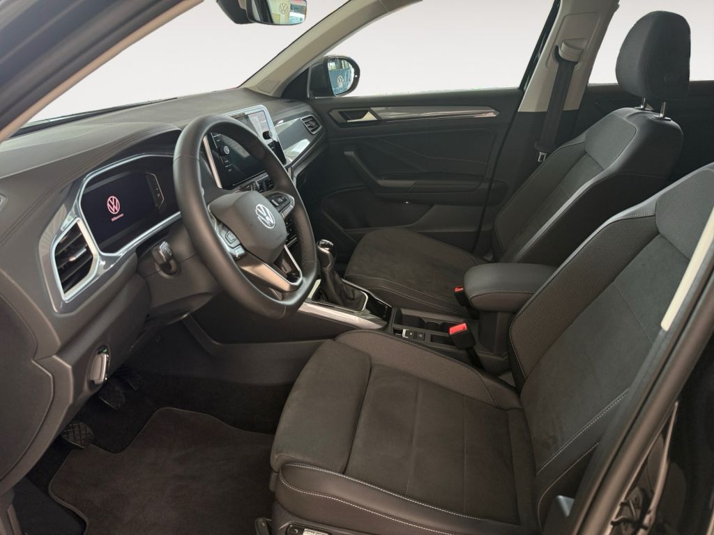 Fahrzeugabbildung Volkswagen T-Roc 1.5TSI DSG Style AHZV 5 Jahre NW Garantie