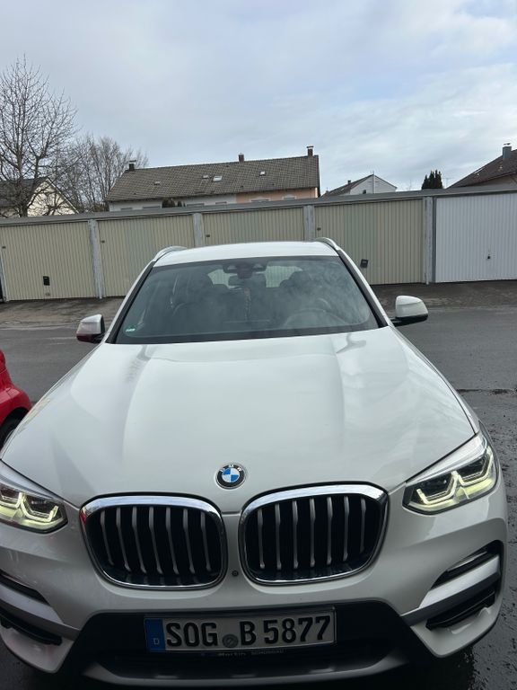 Image of BMW X3